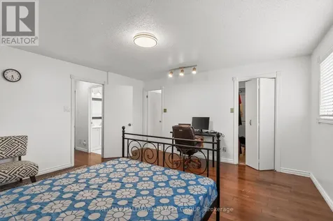 1769 Bromont Way Ottawa ON K1C 5K1