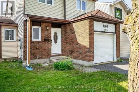 1769 Bromont Way Ottawa ON K1C 5K1