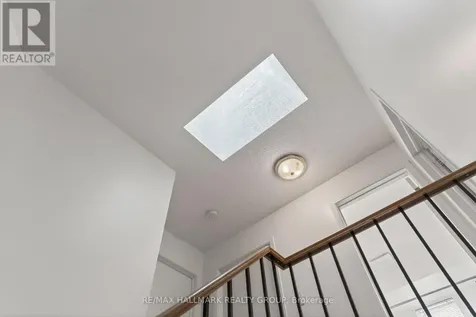 1769 Bromont Way Ottawa ON K1C 5K1