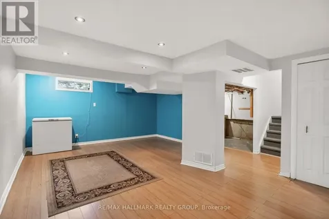 1769 Bromont Way Ottawa ON K1C 5K1