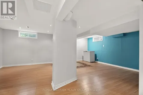 1769 Bromont Way Ottawa ON K1C 5K1
