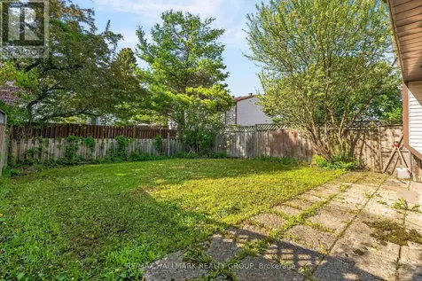 1769 Bromont Way Ottawa ON K1C 5K1