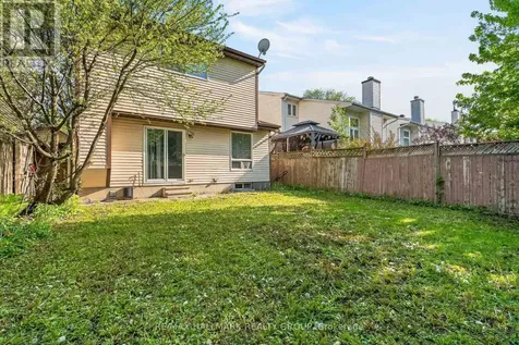 1769 Bromont Way Ottawa ON K1C 5K1