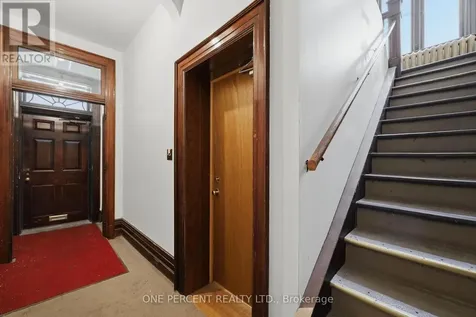 305 Central Avenue London East (east F) ON N6B 2C9