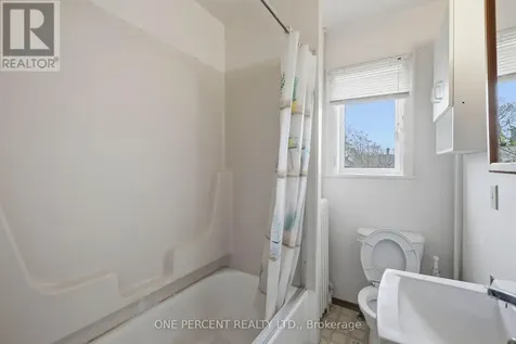 305 Central Avenue London East (east F) ON N6B 2C9