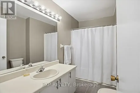 576 Oxbow Crescent Collingwood ON L9Y 5B4