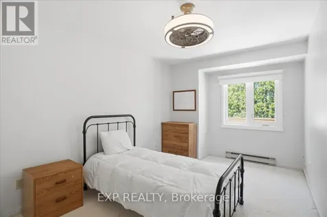 576 Oxbow Crescent Collingwood ON L9Y 5B4