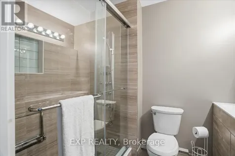 576 Oxbow Crescent Collingwood ON L9Y 5B4