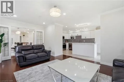 177 Watson Road North Guelph ON N1E 0J3