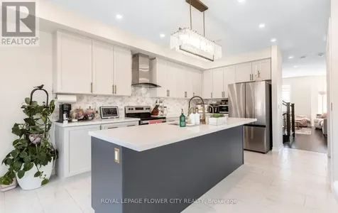 428 Tim Manley Avenue Caledon ON L7C 4M1