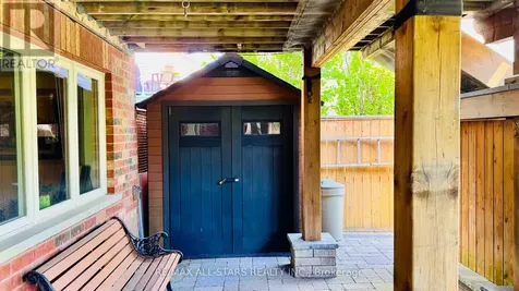 21 Oakside Drive Uxbridge ON L9P 2A4