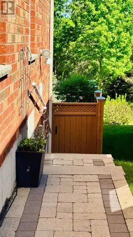 21 Oakside Drive Uxbridge ON L9P 2A4