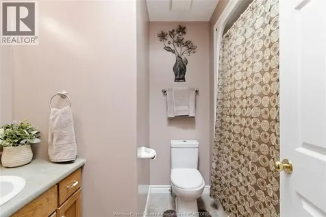416 Lillian Lane Lakeshore ON N0R 1A0