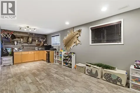 416 Lillian Lane Lakeshore ON N0R 1A0