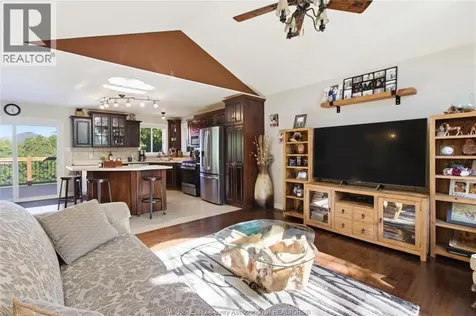 416 Lillian Lane Lakeshore ON N0R 1A0