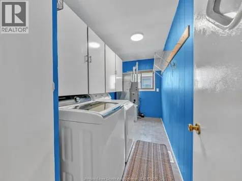 990 Campbell Avenue Windsor ON N9B 2J2