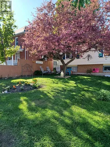 112 Borland Street East Orillia ON L3V 2B7
