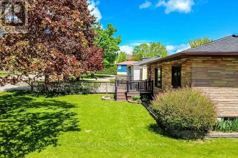 53 Fittons Road West Orillia ON L3V 3V1