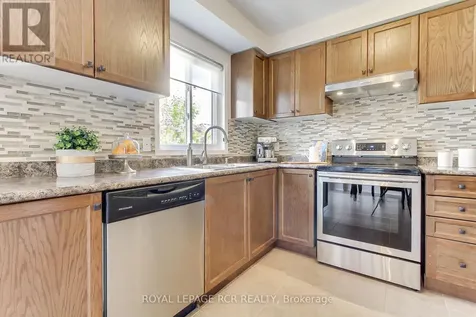 371 Langford Boulevard Bradford West Gwillimbury (bradford) ON L3Z 0P7