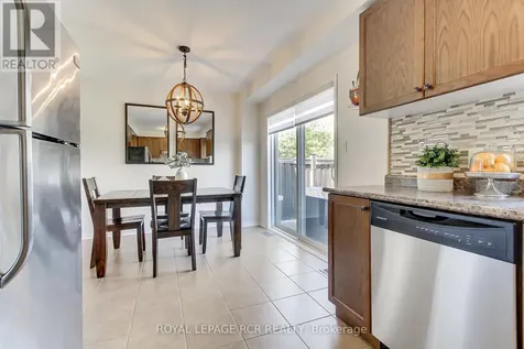 371 Langford Boulevard Bradford West Gwillimbury (bradford) ON L3Z 0P7