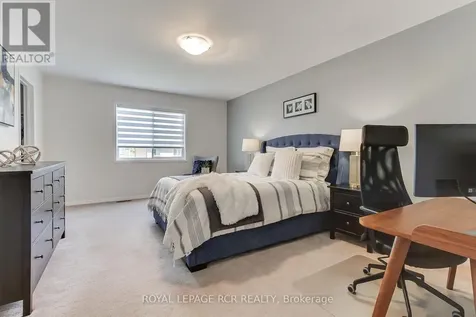 371 Langford Boulevard Bradford West Gwillimbury (bradford) ON L3Z 0P7