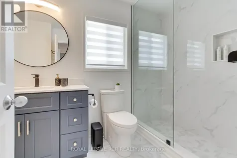 371 Langford Boulevard Bradford West Gwillimbury (bradford) ON L3Z 0P7