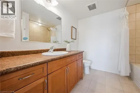 8 Harris Street Cambridge ON N1R 8R1
