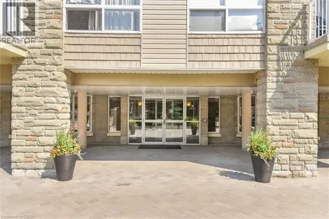 8 Harris Street Cambridge ON N1R 8R1