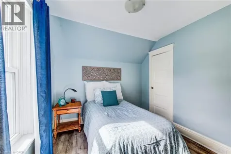 96 Home Street Stratford ON N5A 1Z7