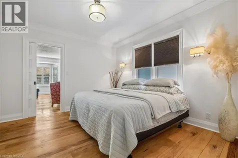 573 Beach Boulevard Hamilton ON L8H 6X8