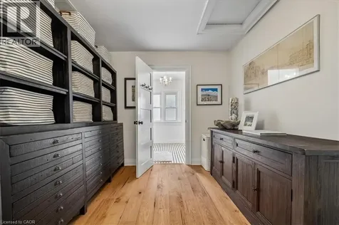 573 Beach Boulevard Hamilton ON L8H 6X8