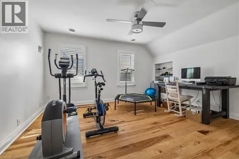 573 Beach Boulevard Hamilton ON L8H 6X8