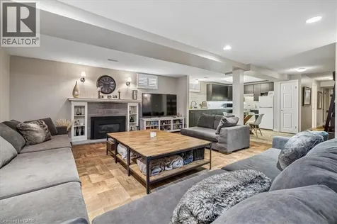 573 Beach Boulevard Hamilton ON L8H 6X8
