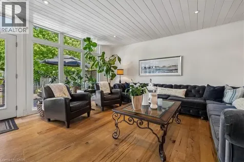 573 Beach Boulevard Hamilton ON L8H 6X8