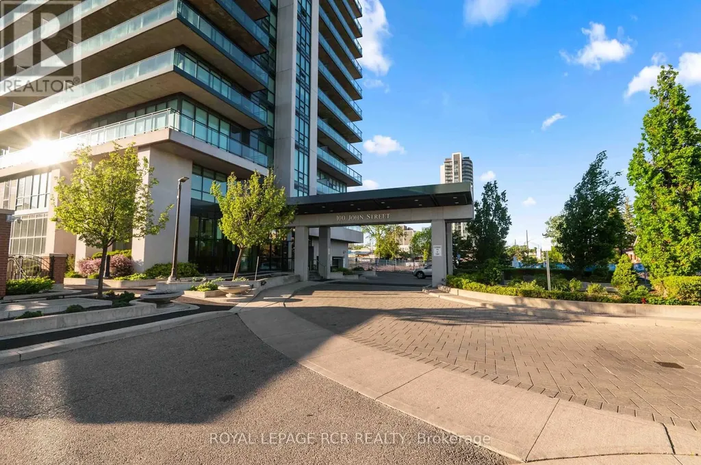 100 John Street Brampton (downtown Brampton) ON L6W 0A8