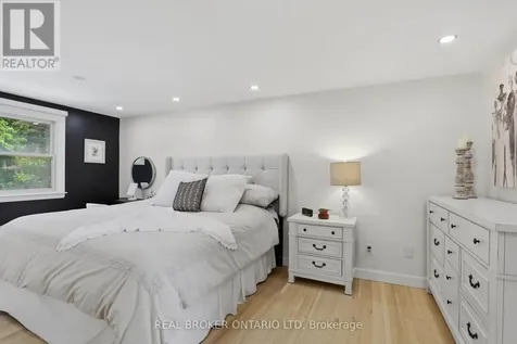 196 Wychwood Park London North (north J) ON N6G 1R9