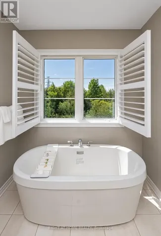 1056 Foxtail Crescent Pickering ON L1X 0E7