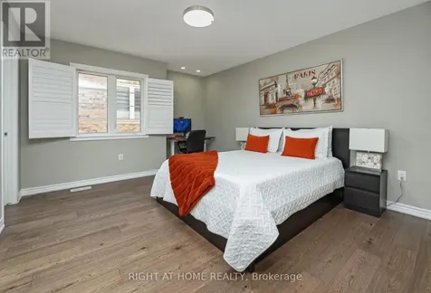 1056 Foxtail Crescent Pickering ON L1X 0E7