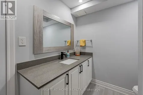 1056 Foxtail Crescent Pickering ON L1X 0E7