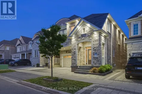 1056 Foxtail Crescent Pickering ON L1X 0E7