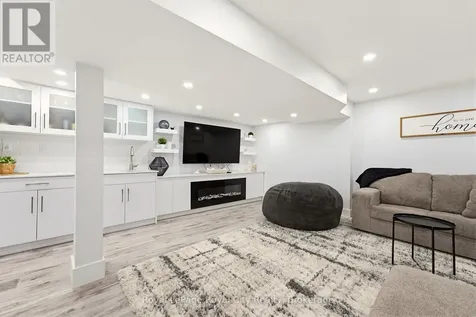31 Wetland Way Kitchener ON N2P 2Y8