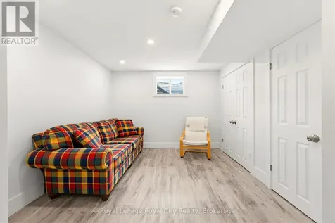 31 Wetland Way Kitchener ON N2P 2Y8