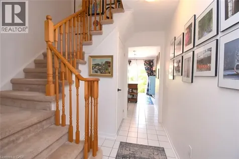 27 Harnesworth Crescent Waterdown ON L8B 0J3