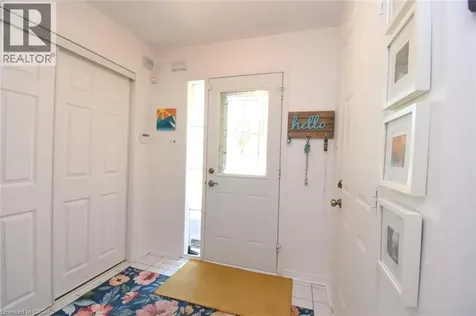 27 Harnesworth Crescent Waterdown ON L8B 0J3