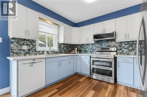 2474 Cavendish Drive Burlington ON L7P 3T8