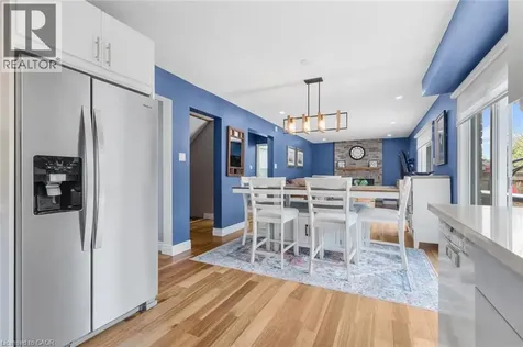2474 Cavendish Drive Burlington ON L7P 3T8