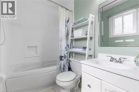 2474 Cavendish Drive Burlington ON L7P 3T8