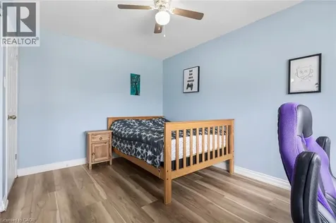 2474 Cavendish Drive Burlington ON L7P 3T8