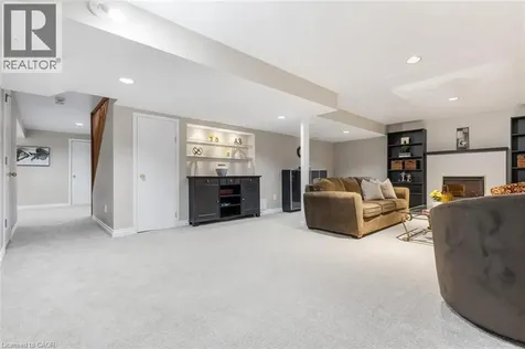 2474 Cavendish Drive Burlington ON L7P 3T8