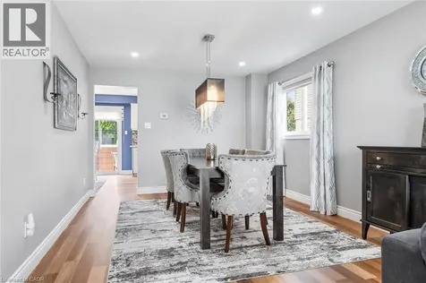 2474 Cavendish Drive Burlington ON L7P 3T8